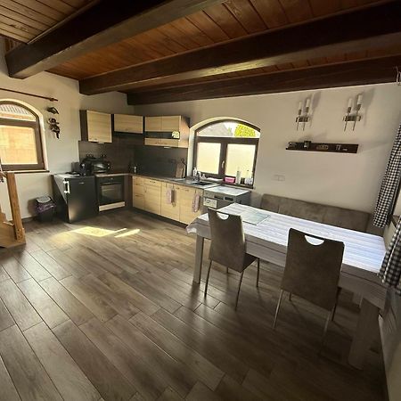 Penzion - Apartman Prestavlky Tršice Buitenkant foto