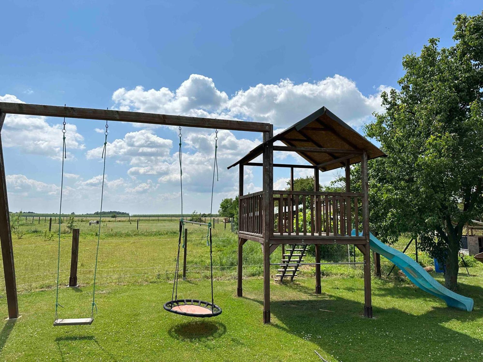 Penzion - Apartman Prestavlky Tršice Buitenkant foto